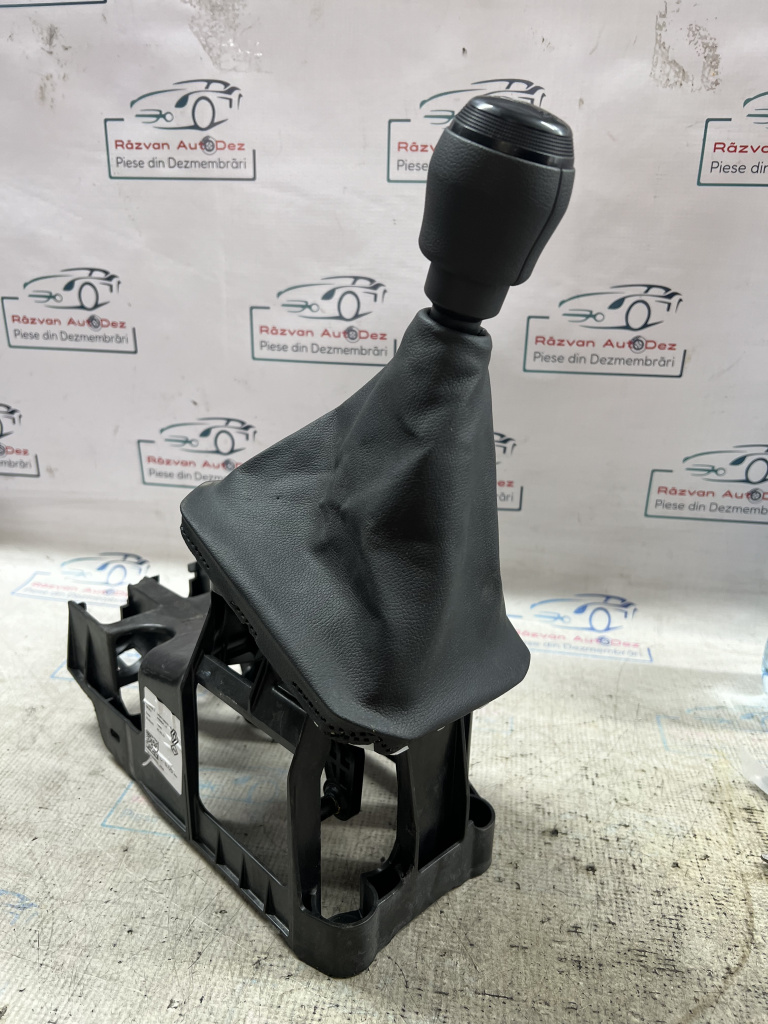 Nuca schimbător 6+1 trepte Dacia Sandero 3 1.0 Benzina 2022