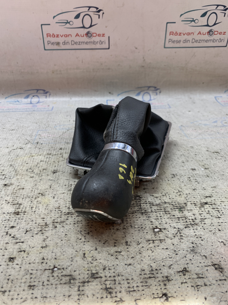 Nuca schimbător 6+1 trepte Skoda Octavia 3 Break 1.6 Motorina 2014, -