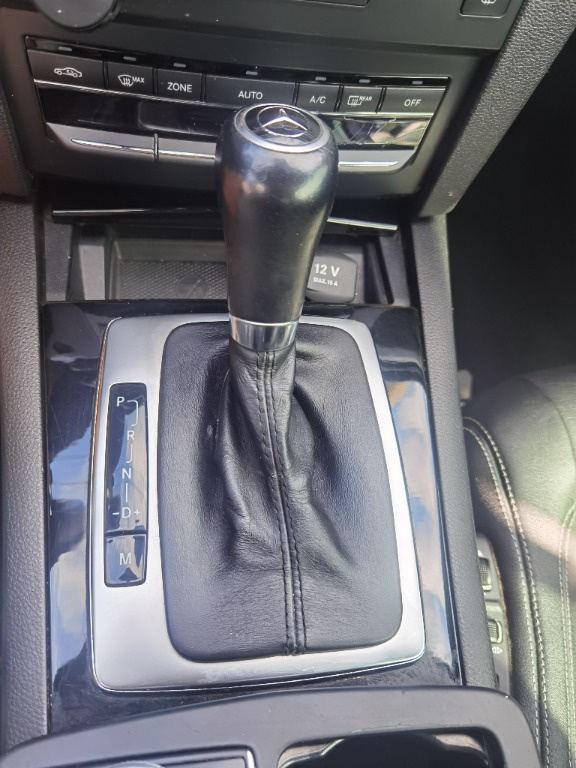 Nuca schimbator automata Mercedes E350 cdi w207 2010