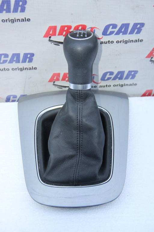 Nuca schimbator cu manson Audi Q3 2011-2017 8U 8U0864261P