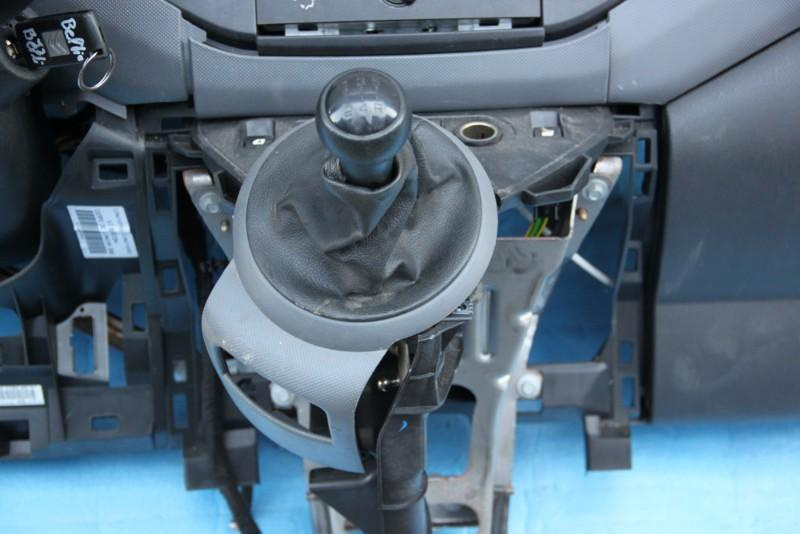 Nuca schimbator cu manson Citroen Berlingo 2 2008-2011