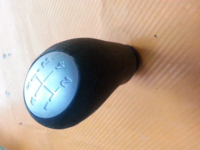 Nuca schimbator dacia logan sandero renault megane