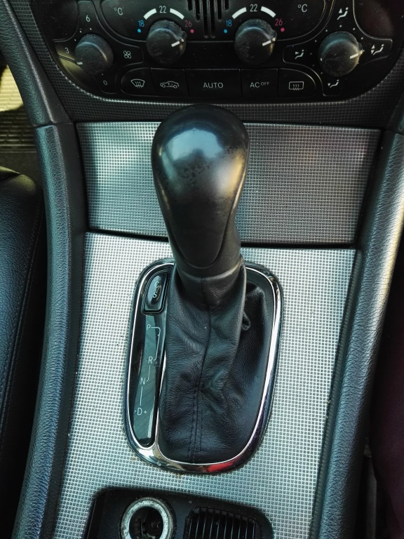 NUCA SCHIMBATOR MERCEDES C220 CDI W203