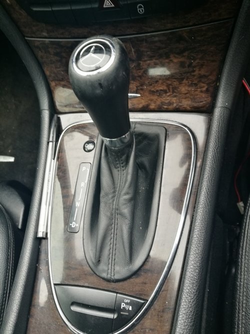 Nuca schimbator Mercedes E220 cdi w211 Facelift an 2009