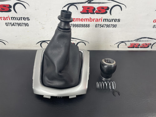 Nuca schimbator Nissan Qashqai 1.5 DCi Tekna Manual Euro 6 sedan 2015 (369354EA0A)