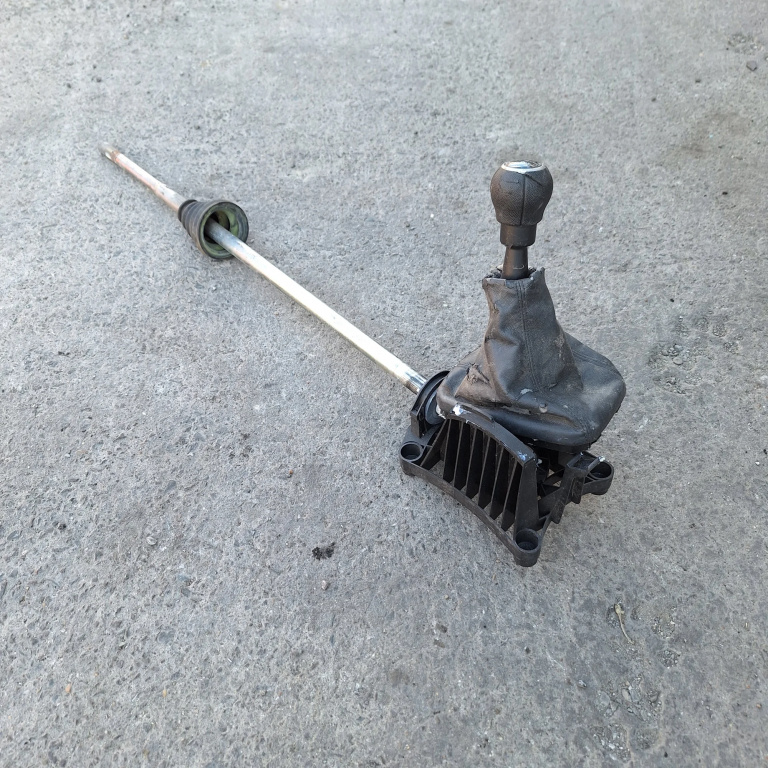 Nuca Schimbator Opel Corsa C 2000-2006 1.2 Z 12 Xep Benzina 009021510