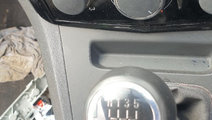 Nuca schimbator Opel Zafira B 2011 Hatchback 1.7