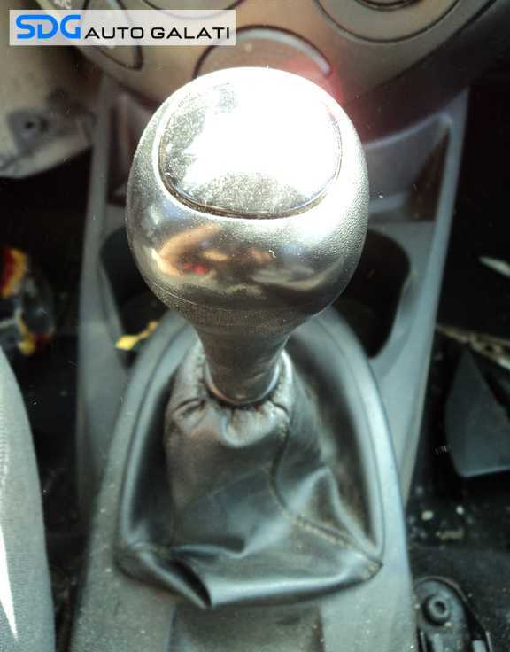 Nuca si Manson Piele in 5 Trepte Ford Focus 1 1998-2004