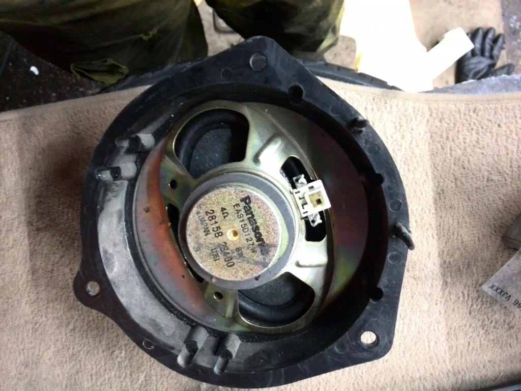 NV1033 SET DOUA DIFUZOARE FATA 28158-2S400 NISSAN NAVARA D22 1998...2001