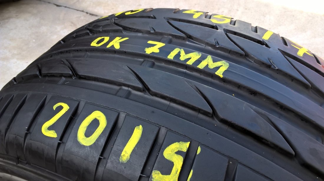 O anvelopa  de vara 245 45 17 bridgestone potenza S 001