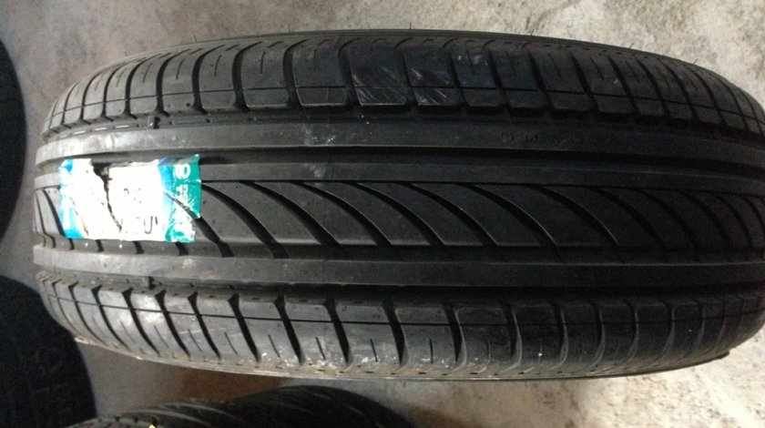 O anvelope 235/60/18 de vara Nokian Noua