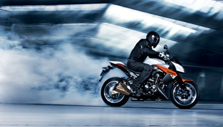 O frumusete bruta: Kawasaki Z1000 O frumusete bruta: Kawasaki Z1000