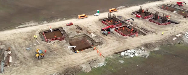 O noua autostrada se va deschide pana la sfarsitul acestui an. Pe santier sunt acum 350 de muncitori si 160 de utilaje