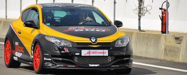 O tura pe Nurburgring la bordul unui Renault Megane RS de 500 cp