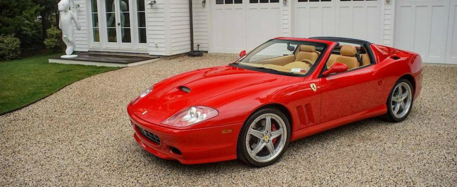 Oare cat ar trebui sa scoateti din buzunar pentru un exemplar rar de Ferrari Superamerica cu transmisie manuala? Oare cat ar trebui sa scoateti din buzunar pentru un exemplar rar de Ferrari Superamerica cu transmisie manuala?