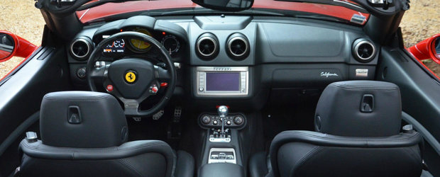 Obsesia pentru manuale loveste din nou: Un Ferrari California cu trei pedale s-a vandut pentru o mica avere