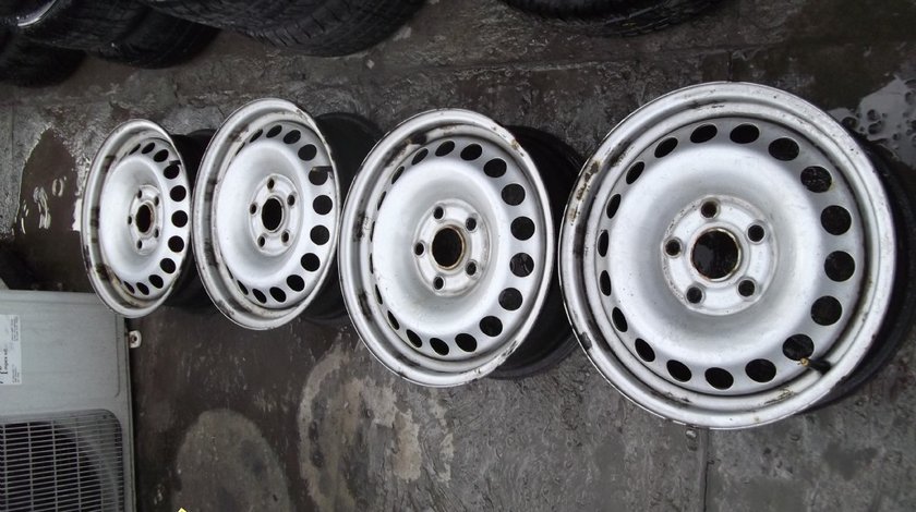 Ocazie set de 4 jante de tabla originale de vw golf 5 sau vw touran pe 15 cu 5 gauri 5x112 la dor 400 ron