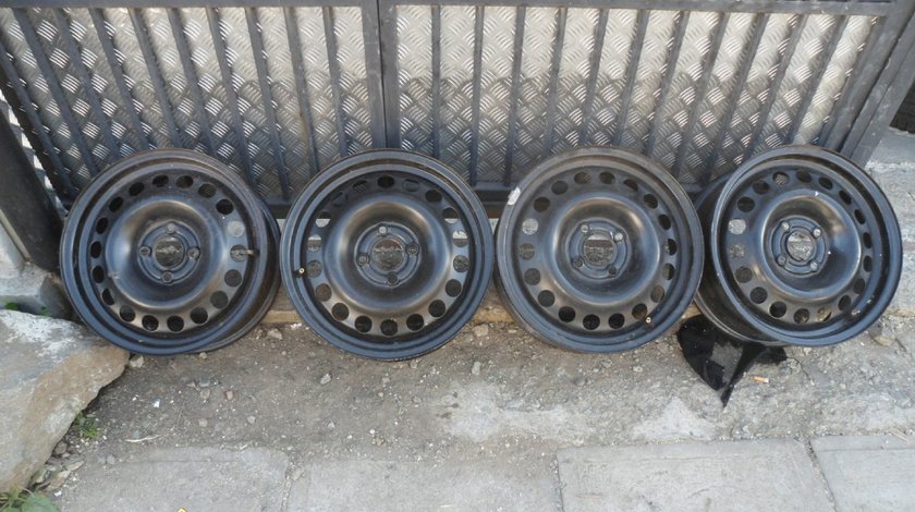 Ocazie set de 4 jante de tabla pe 15 cu 4 gauri 4x100 si cu gaura centrala de 60 1 pentru Dacia Logan la doar 100 Lei Bucata