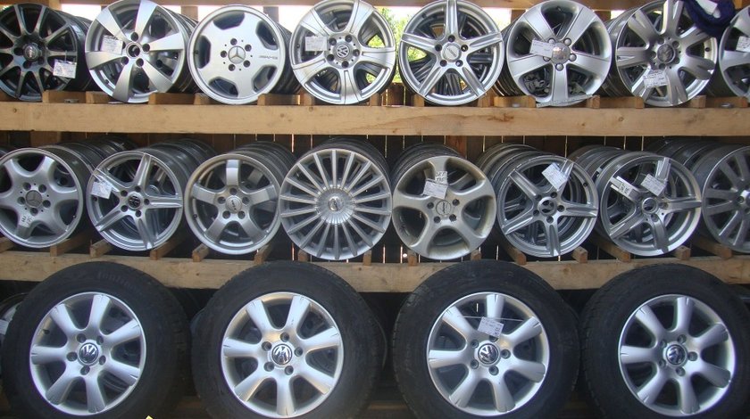 Ocazie set de 4 jante originale VW Touareg pe 17 cu tot cu anvelope de iarna marimea 235 65 R17 la doar 500 EURO
