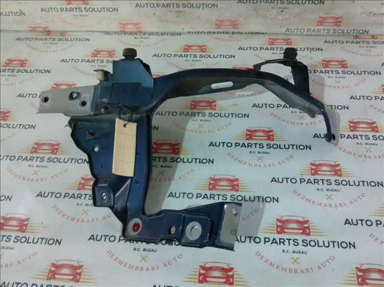 Ochelar far stanga OPEL ZAFIRA B