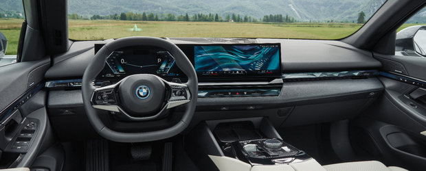 Oficial: Cea mai noua masina de la BMW are 299 de cai sub capota, dar nu consuma decat 0.6 la suta. Bavarezii au publicat acum primele informatii si detalii despre lista de preturi