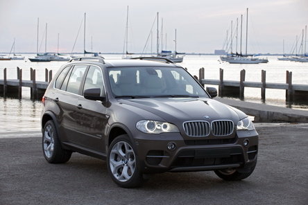 Oficial: Facelift si pentru BMW X5!