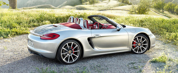 OFICIAL: Noul Porsche Boxster primeste un plus de putere, scapa de kilogramele nedorite OFICIAL: Noul Porsche Boxster primeste un plus de putere, scapa de kilogramele nedorite