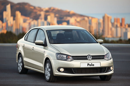 Oficial: Noul VW Polo Sedan dezvaluit in Moscova