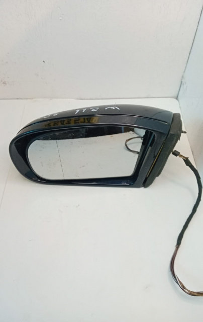 Oglinda cu semnalizare sparta stanga Mercedes-Benz E-Class W211/S211 [2002 - 2006]