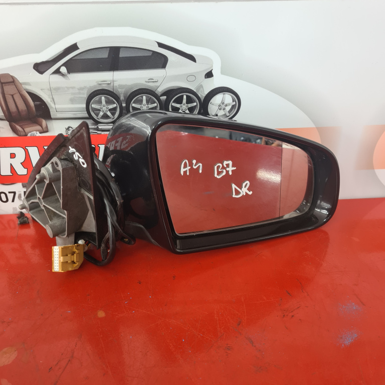 Oglinda dreapta Audi A4 (2004-2008) [8EC, B7] 1.9 Motorina 2006