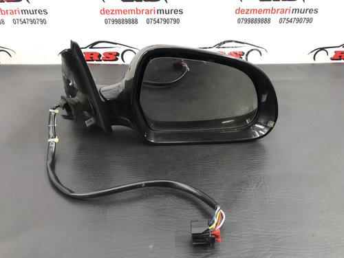 Oglinda dreapta Audi A4 B8 2.0TDI, Sedan, Negru sedan 2010 (cod intern: 220768)