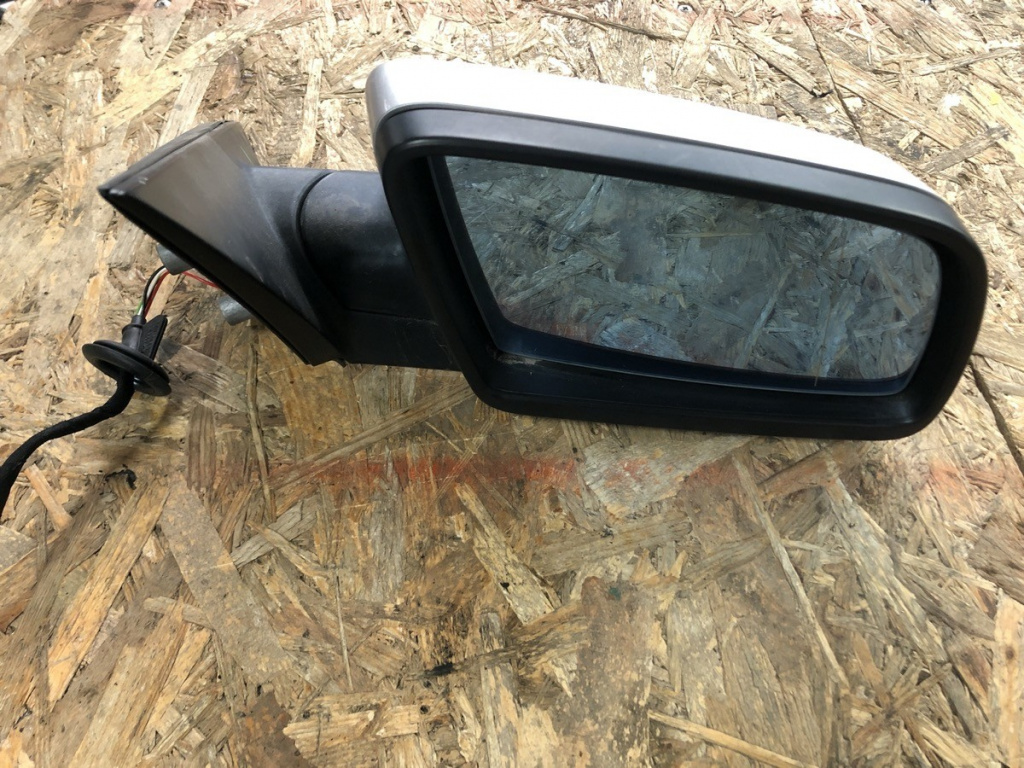 Oglinda dreapta BMW E60 sedan 2009 (cod intern: 15809)