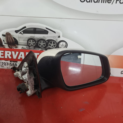 Oglinda dreapta BMW Seria 1 LCI (2008-2011) (E81,E87) 2.0 Motorina 2012