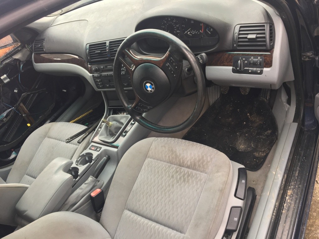 Oglinda dreapta completa BMW Seria 3 E46 2001 BERLINA 2.0D 136CP