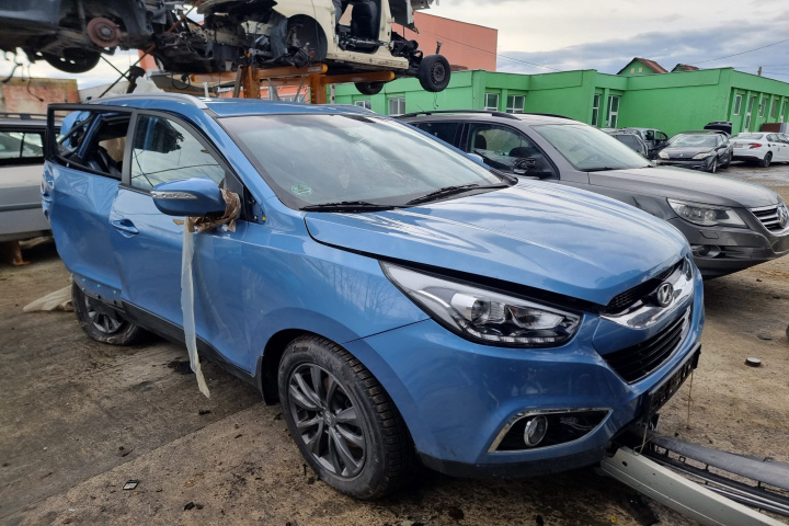Oglinda dreapta completa Hyundai ix35 2014 suv 2.0 diesel