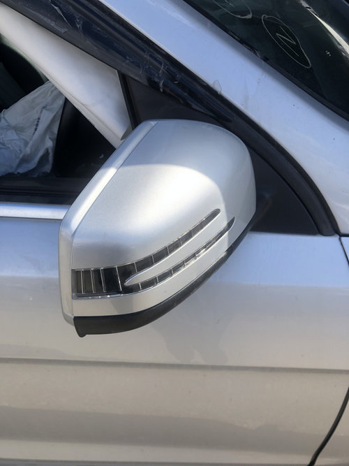 Oglinda dreapta cu rabatare electrica si camera Mercedes GLE 250 2.2 Motorina 2016, -