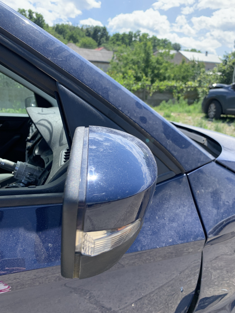 Oglinda dreapta cu rabatre manuala si reglaj electric Skoda Fabia 3 Break 1.4 Motorina 2016, -
