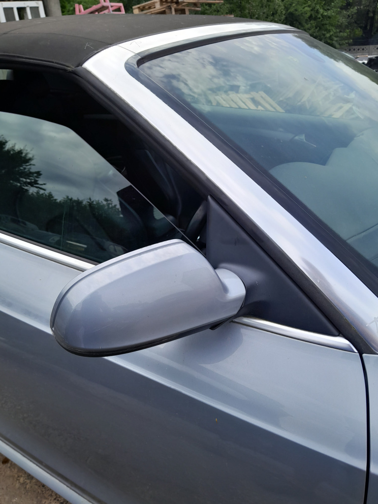 Oglinda dreapta cu rabatre manuala si reglaj electric Audi A5 2010, 8 PINI