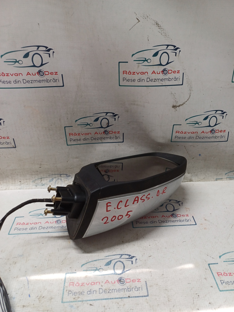 Oglinda dreapta cu rabatre manuala si reglaj electric Mercedes E Class w211 - Motorina 2005, 7 PINI