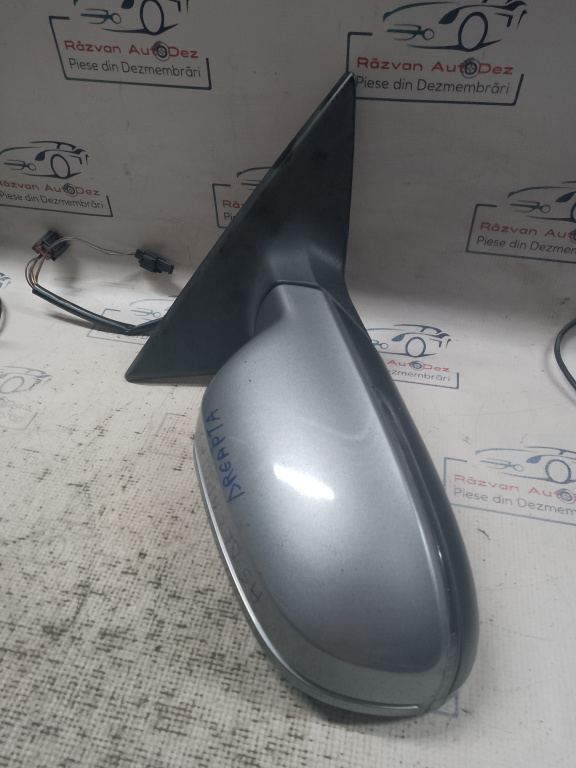 Oglinda dreapta cu rabatre manuala si reglaj electric Audi A5 2012, 8 PINI
