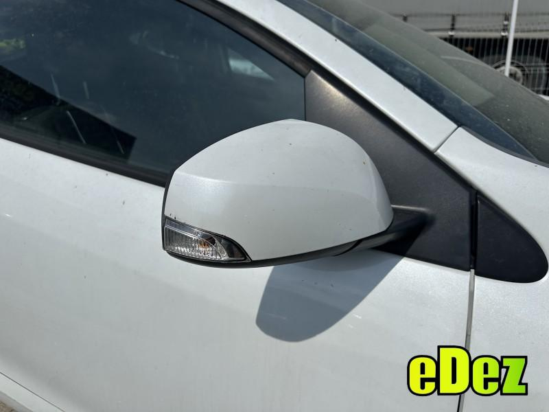 Oglinda dreapta culoare alba Renault Megane 3 facelift (2012-2016)