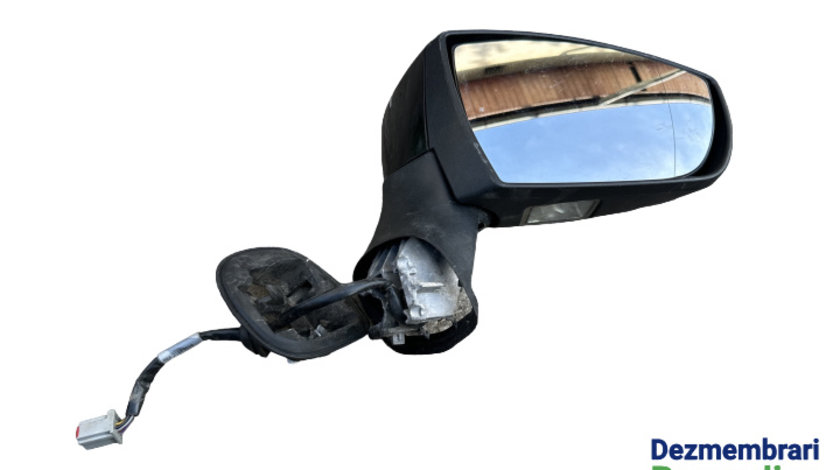 Oglinda dreapta electrica Atentie este rupta, pentru piese!!! Ford Kuga [2008 - 2013] Crossover 2.0 TDCi MT AWD (140 hp) Cod motor: UFDA Euro 5