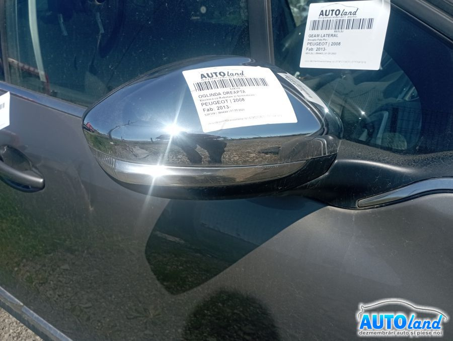 Oglinda Dreapta Electrica cu Rabatare si Semnalizare Peugeot 2008 2013