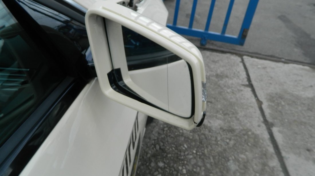 Oglinda dreapta electrica Mercedes E-CLASS W212 model 2012