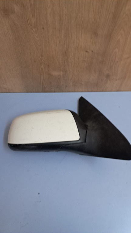 Oglinda dreapta Ford Mondeo MK3 an fabricatie 2006