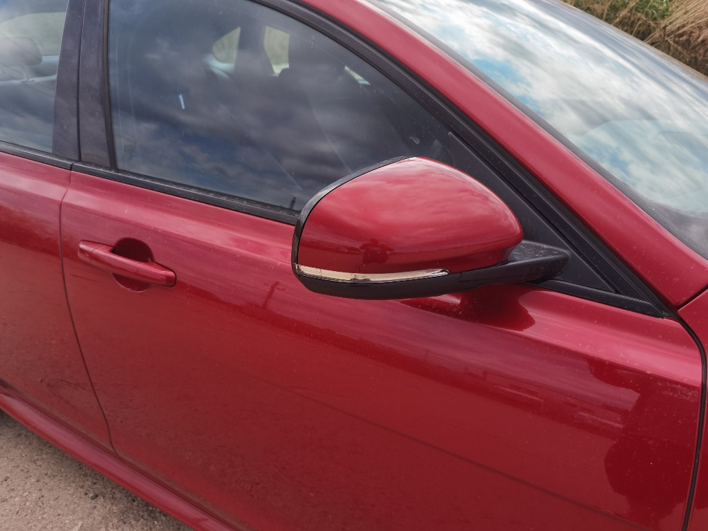 Oglinda dreapta jaguar xe 2.0 d an 2018