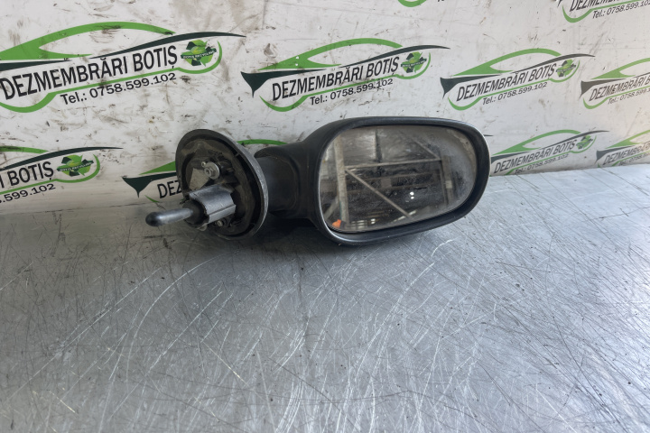 Oglinda dreapta manuala E20103017 / E2 0103017 Dacia Logan [2004 - 2008] MCV 1.5 dci MT (84 hp)
