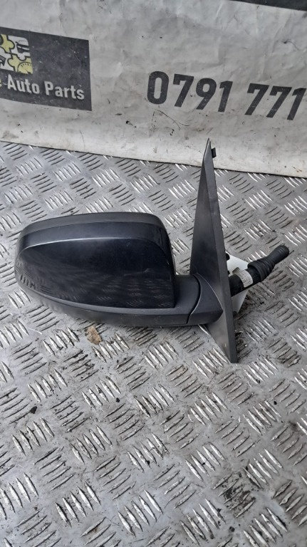 Oglinda dreapta manuala Opel Meriva 1.3 CDTI an 2007