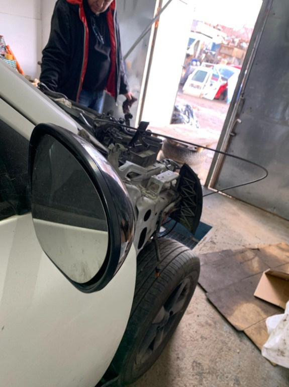 Oglinda dreapta, Nissan Juke motor 1.5 euro 5 k9k 636 81 kw 110 cp 2010 2011 2012 2013