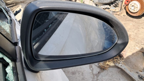 Oglinda dreapta Opel Corsa E an 2017